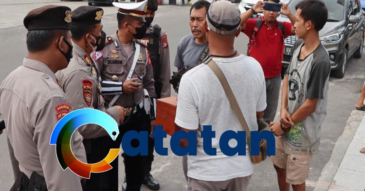 Mengecewakan Antrean Mengular Di Spbu Masih Terjadi Catatan Co Id