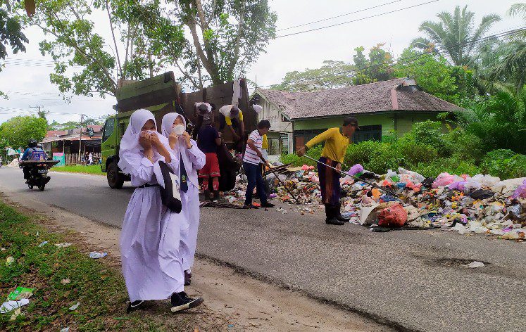 Sampah Menumpuk Tak Teratasi, Warga : Sampit Darurat Sampah