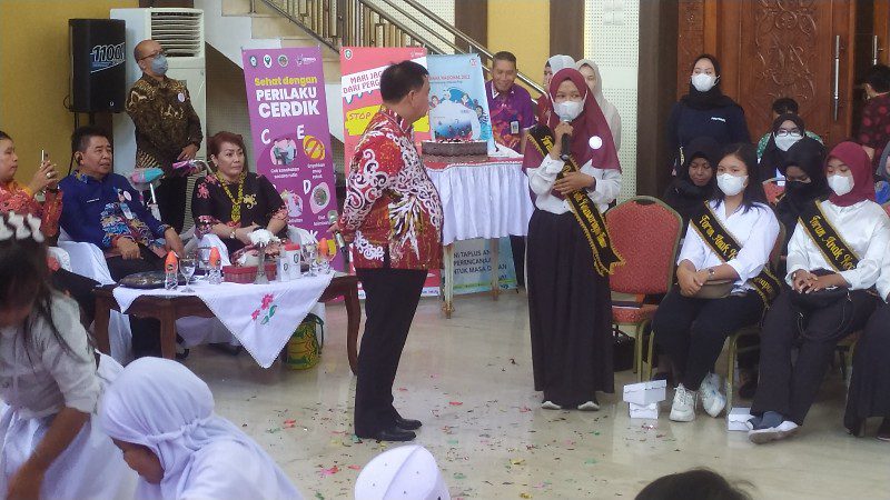 Curhat ke Halikinnor, Forum Anak Daerah : Kami Takut Jalan Raya Banyak Truk Besar