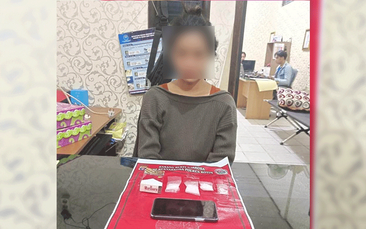 Seorang Remaja Putri Edarkan Sabu Ditangkap di Baamang