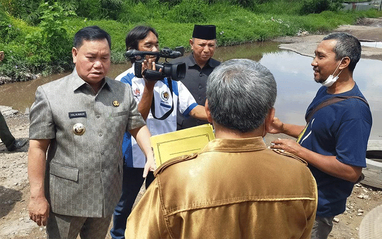PBS Diminta Patungan Perbaiki Jalan Lingkar Selatan