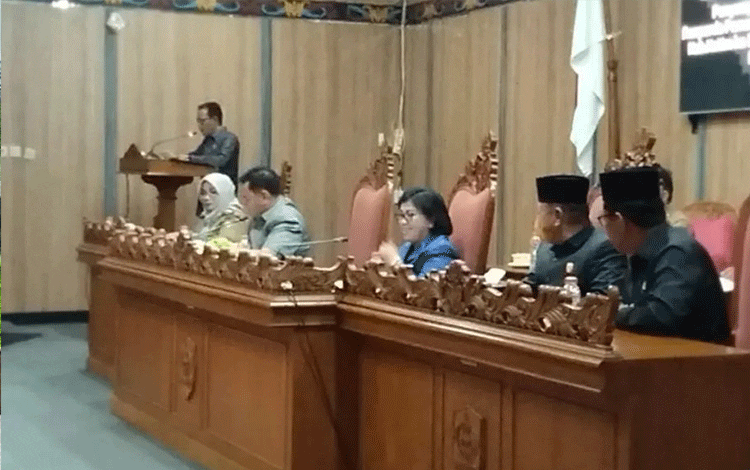 DPRD Kotim Jelaskan Alasan Usulkan Raperda Inisiatif Keolahragaan dan Bantuan Pendidikan