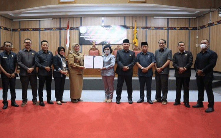 Perda Pengelolaan Air Limbah Domestik dan Perda Perpustakaan Disetujui