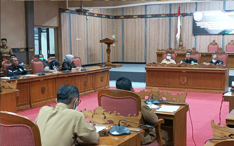 Anggota DPRD Dukung Jembatan “Patah” Dibangun Permanen