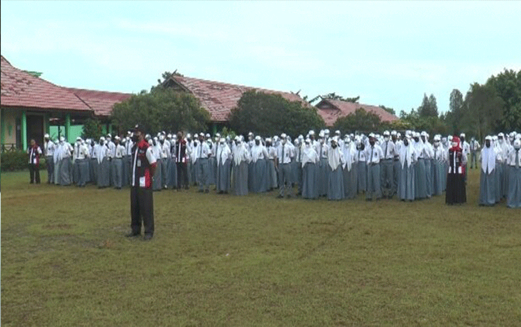 SMAN 4 Sampit Siap Laksanakan PTM 50 Persen