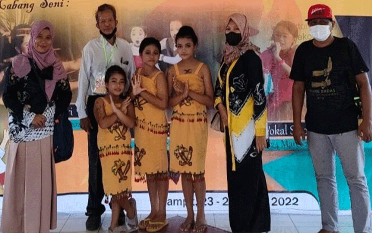Kelompok Tari SDN 7 Ketapang Juara FLS2N