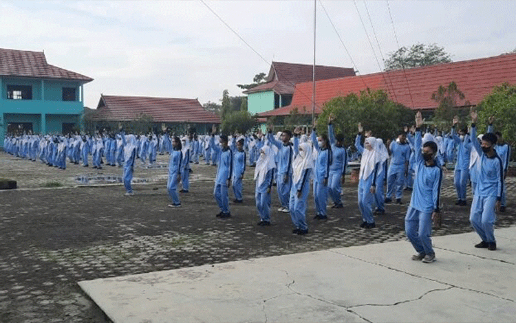 Senam Pagi di SMAN 3 Sampit Kembali Digelar Setelah Kasus Covid Menurun
