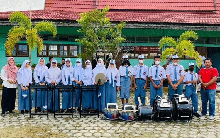 Drum Band Selalu Bertugas Setiap Apel Bendera