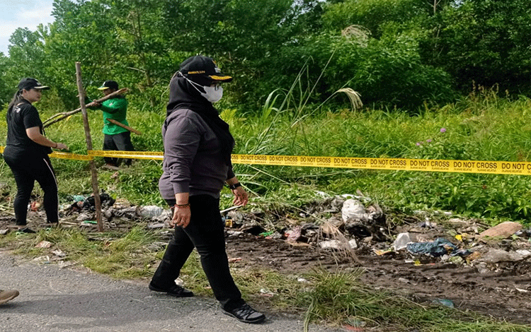 Irawati Yakin Penerapan Hukum Adat Dapat Mengatasi Masalah Sampah