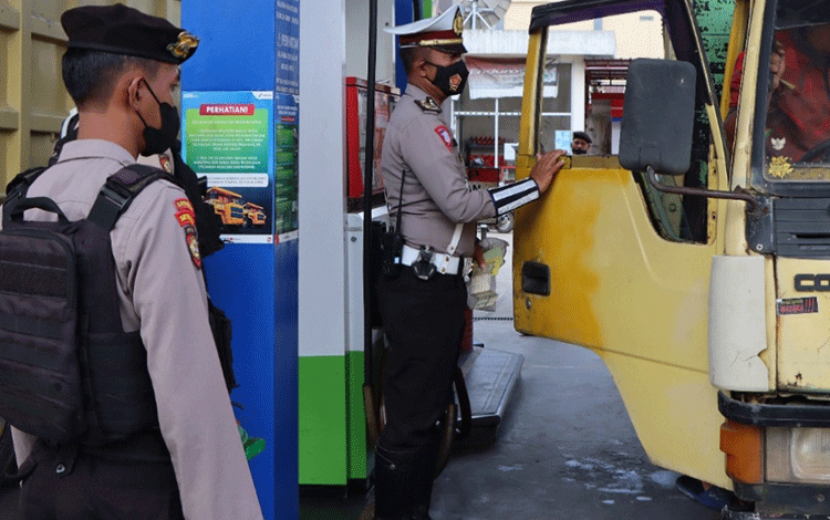 Polisi Masih Amankan 5 Terduga Preman dan Pelangsir di SPBU