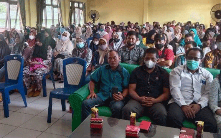 SMAN 3 Sampit Rapat Bahas Bantuan Penyelenggara Pendidikan