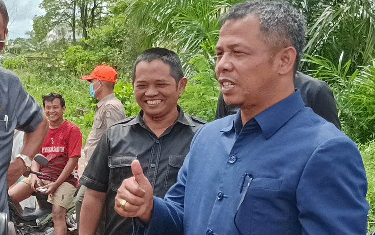 Pemkab Kotim Diminta Mencarikan Solusi Keterbatasan Daya Tampung SD