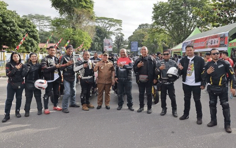 Halikin Apresiasi Tour Gabungan Indonesia Max Owners Singgah di Sampit