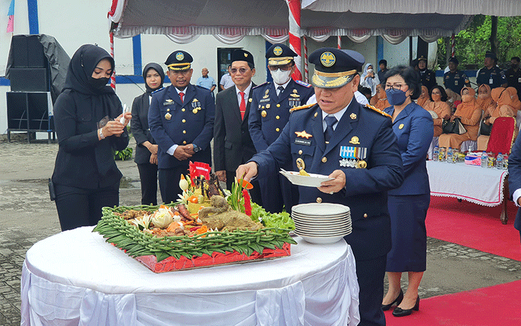 Jadi Inspektur Upacara Harhubnas, Ini Kata Halikin