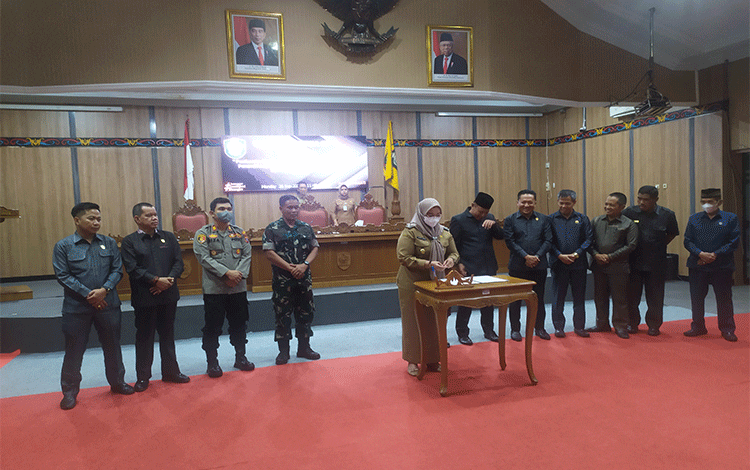 Ini Kata Eksekutif atas Persetujuan Raperda Perubahan RAPBD 2022 oleh DPRD Kotim