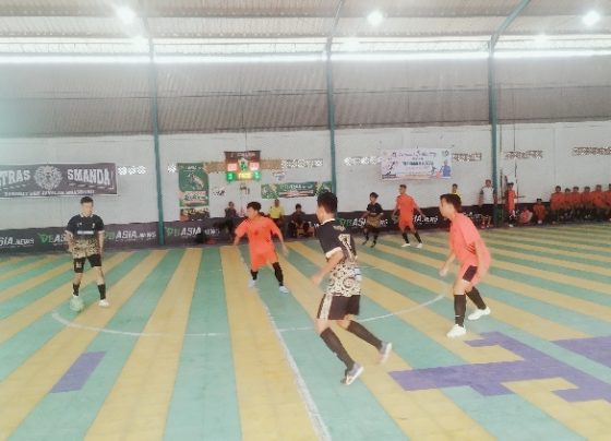 Lomba Futsal SMAN 2 Sampit sebagai peringatan HUT Ke 39 di GOR Indoor Fajar Sampit Jumat 21 Oktober 2022