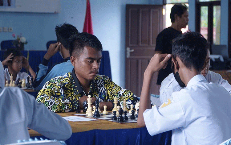 SMAN 2 Sampit Gelar Lomba Catur Tingkat Provinsi Kalteng