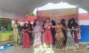 Pertunjukan pentas seni SDN 1 Baamang Tengah Kamis 27 Oktober 2022.