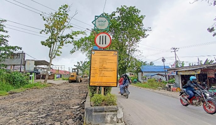 Rekonstruksi Jalan HM Arsyad Sampit mulai dilakukan sejak kemarin 25 Oktober 2022