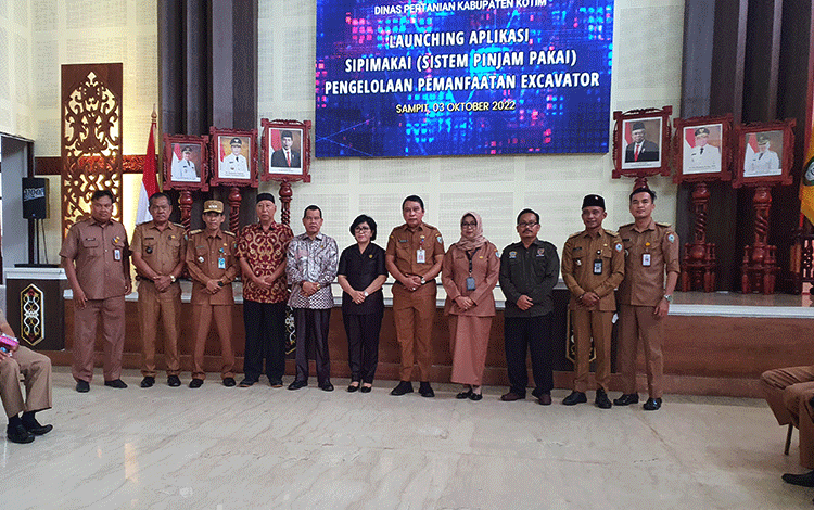Excavator yang Diserahkan agar Dirawat dengan Baik