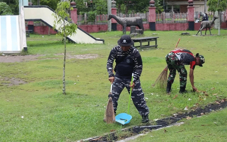 Cara Kodim 1015/Sampit Rayakan HUT TNI dengan Gelar Karya Bakti