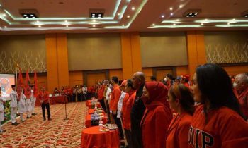 Para peserta saat mengikuti kegiatan rapat kerja cabang PDI Perjuangan Kotim