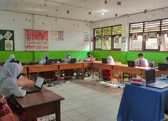 Pelaksanaan ANBK di SDN 8 MB Hulu Senin 31 Oktober 2022.