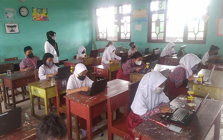 Lakukan Evaluasi Saat Simulasi, SDN 1 Sawahan Mampu Laksanakan ANBK Mandiri