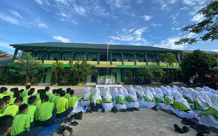 Guru itu Ada di Sekitar Kita