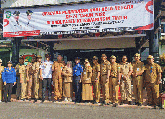 Foto bersama setelah upacara peringatan hari Bela negara di Kantor Bupati Kotim Senin 19 Desember 2022.