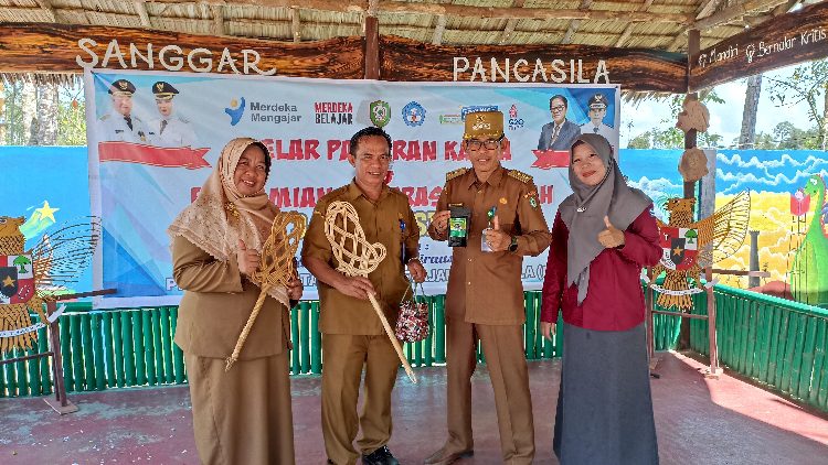 Camat Kota Besi Ajak Sekolah di Wilayahnya untuk Berinovasi