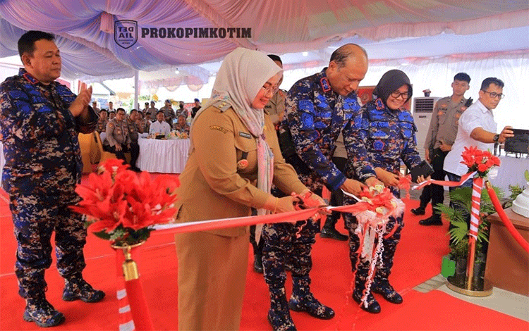 Kapolda Kalteng Resmikan Markas Polsek Baamang, Wabup Irawati Bilang Ini