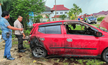 Kondisi mobil Daihatsu Ayla setelah terbakar Rabu 14 Desember 2022.