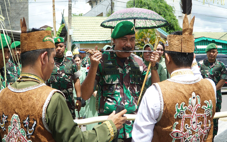 Pangdam Tanjung Pura Kunjungan Kerja ke Kodim 1015 Sampit