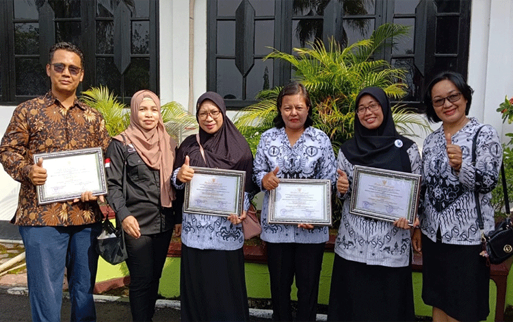 Wamen LHK Bangga Tiga Sekolah di Kalteng ini Dapat Penghargaan Adiwiyata Nasional