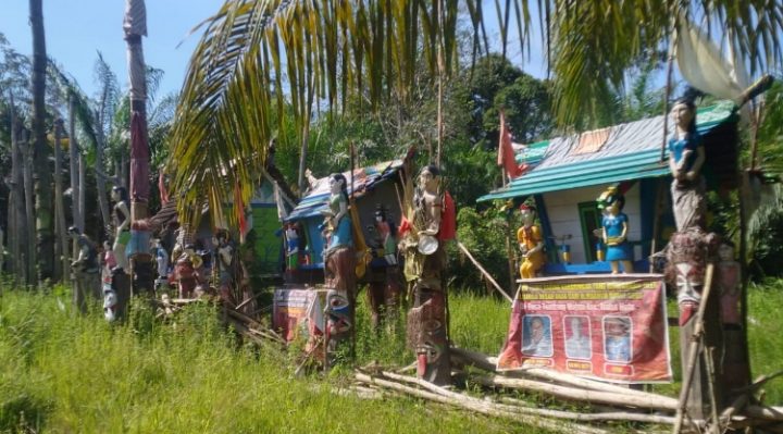 Sejumlah sandung di Desa Tumbang Mujam Kecamaran Tualan Hulu