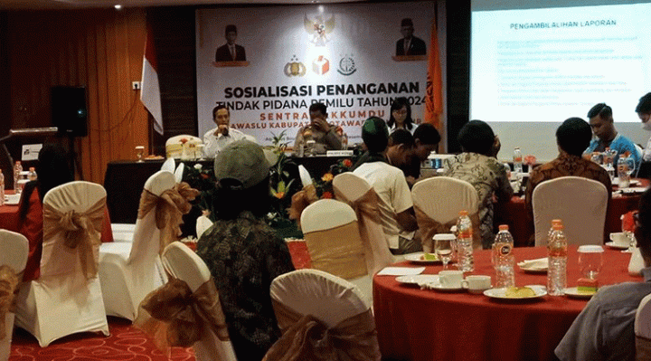 Suasana Bawaslu Kotim menggelar sosialisasi tindak pidana pemilu 2024 Rabu 28 Desember 2022.