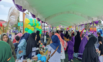 Suasana pagelaran Market Day Yayasan Pendidikan SD IT Asiah Sampit di Lapangan Markas Kodim 1015 Sampit Sabtu 17 Desember 2022.