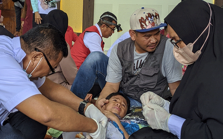 Orangtua Antusias Manfaatkan Libur Sekolah Khitankan Anak pada Sunatan Massal HUT Kotim