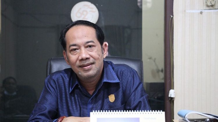 Legislator ini Tekankan, Layanan Administrasi Publik di 2023 Agar Dipermudah