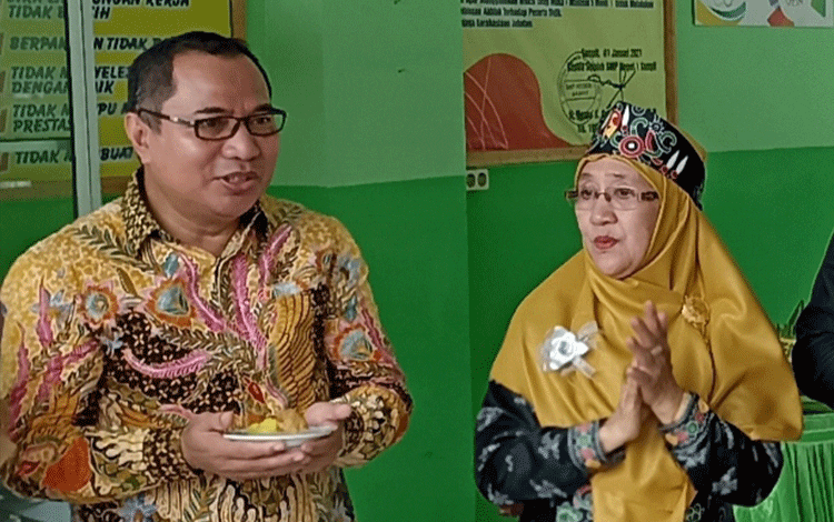 Perpustakaan Digital Terobosan Baru Menambah Minat Baca Siswa