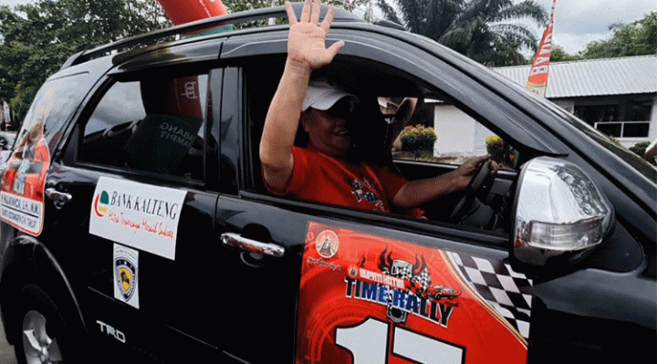 Bupati Kotim Halikinnor di nomor urutan 17 saat mengikuti Time Rally Bupati Kotim Minggu 22 Januari 2023.