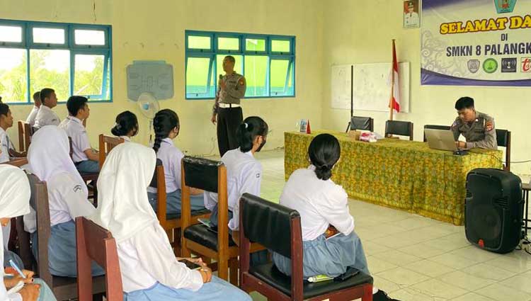 Orang Tua Pelajar Harus Melarang Anaknya Mengendari Sepeda Motor ke Sekolah