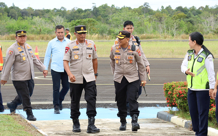 Kunker ke Polres Barito Selatan, Kapolda Kalteng Sampaikan 5 Program Prioritas 2023