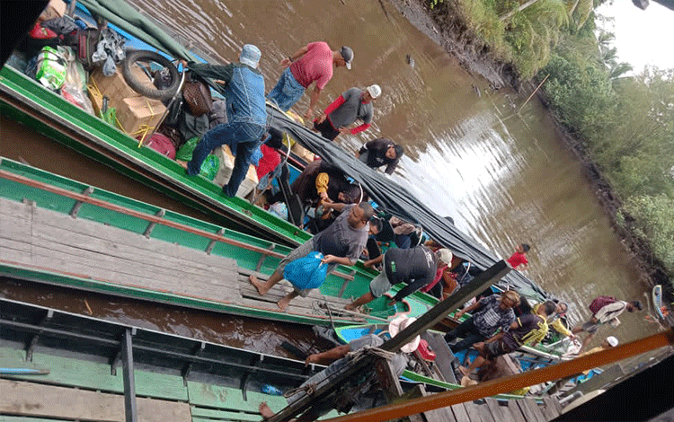 Sungai Hantipan Dangkal, Angkutan ke Katingan Jadi Terganggu