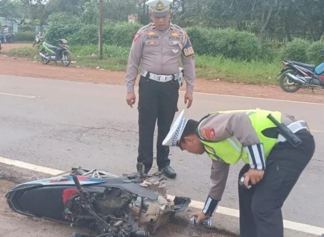 Seorang Pemotor Tewas Usai Tabrak Belakang Truk di Jalan Jendral Sudirman Km 26 Sampit
