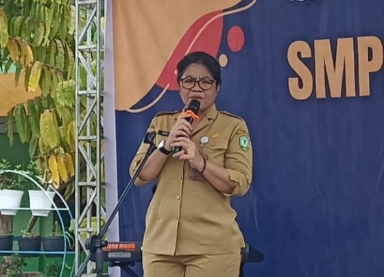 Plt Kadisdik Kotim Susiawati menyampaikan akan menaikan status 4 SD swasta menjadi negeri Selasa 10 Januari 2023.