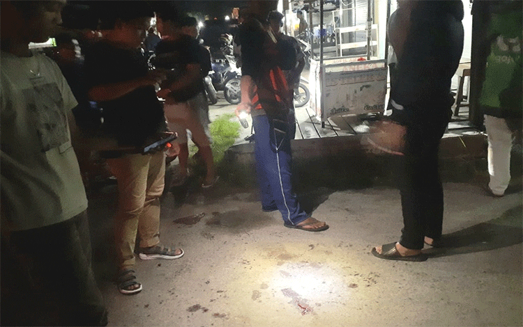 Berselisih Paham Seorang Pedagang Tikam 2 Rekannya