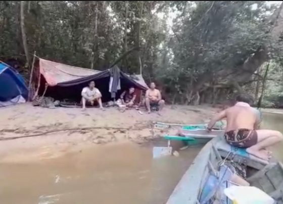 Teluk Beringin Tunggal lokasi berkemah HNR Trail Adventure Kotim.