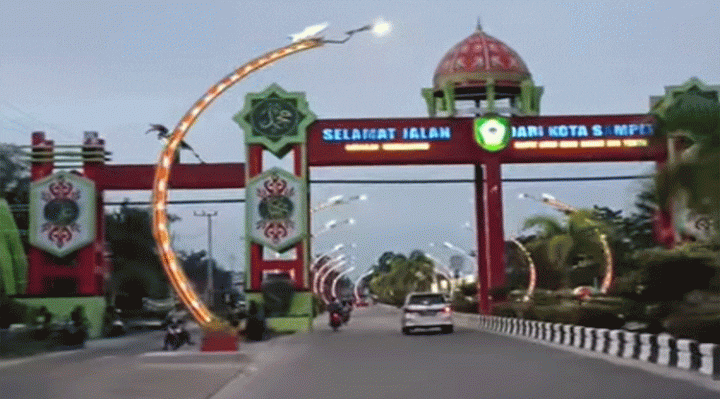 Terlihat terowongan Nur mentaya terlihat bersih dari sampah.